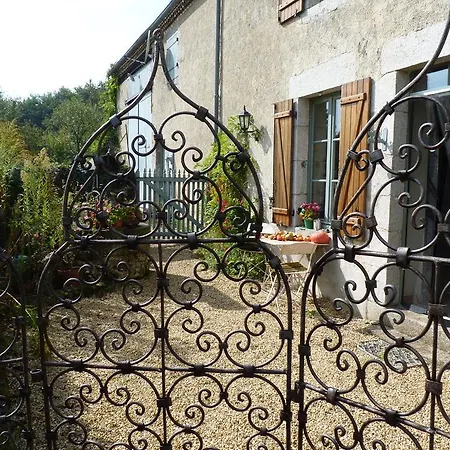 Oda ve Kahvaltı La Schaafraniere